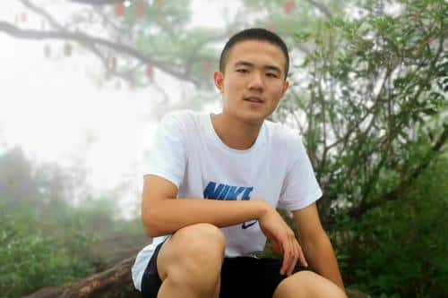张博航.jpg