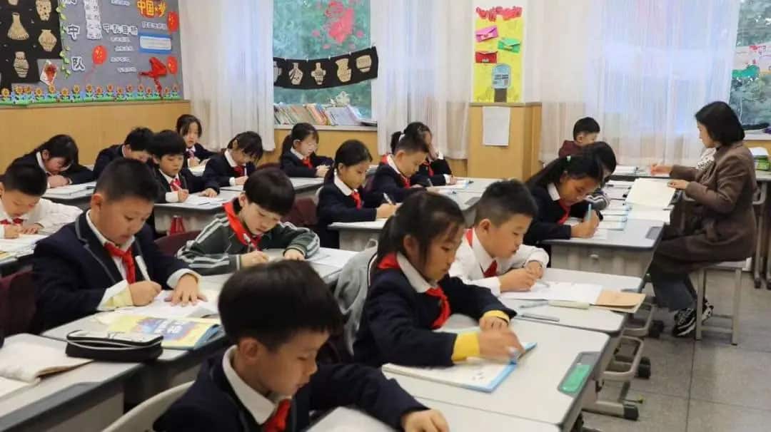 郑州市金水区经纬中学