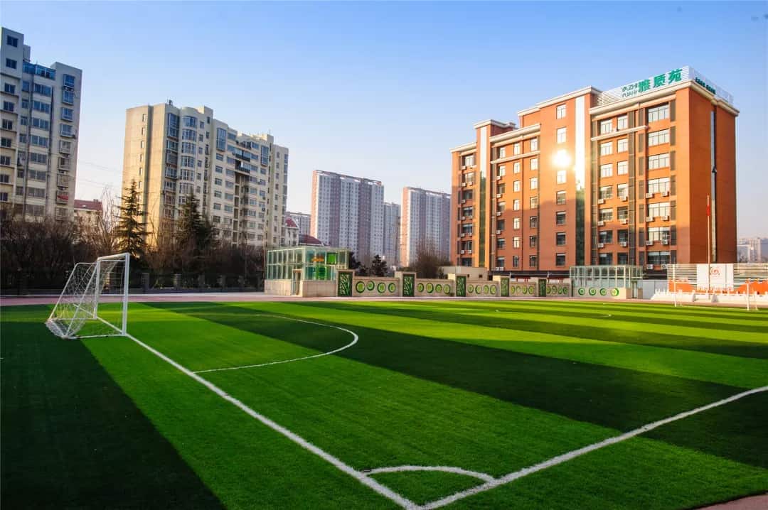 郑州市金水区文化绿城小学