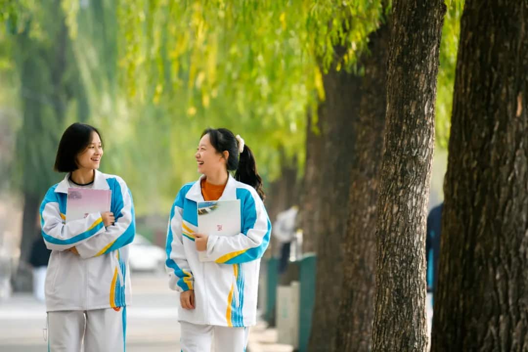 郑州四中迎宾中学