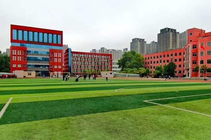 郑州市第一〇二高级中学