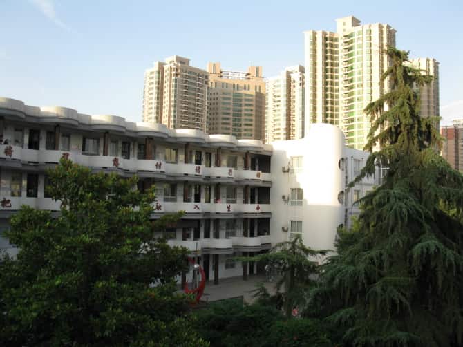 郑州市第十中学
