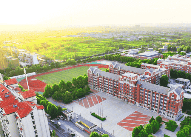 郑州市实验高级中学