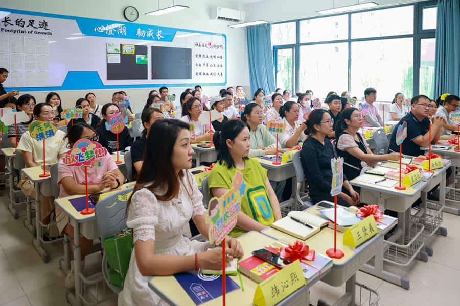 郑州市中原区西流湖小学