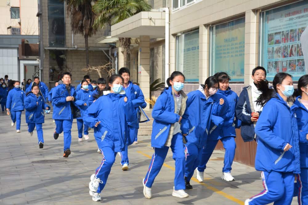 郑州市第四十二中学