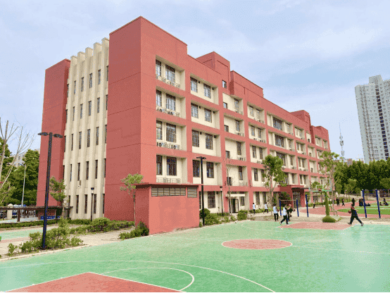 郑州市第六十四中学