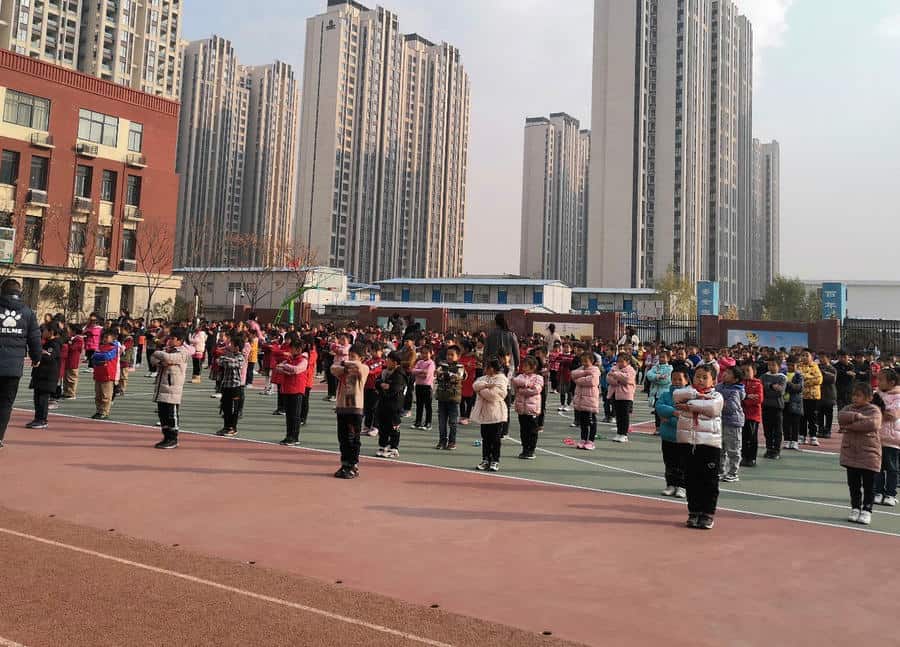 郑州市管城区漓江路小学