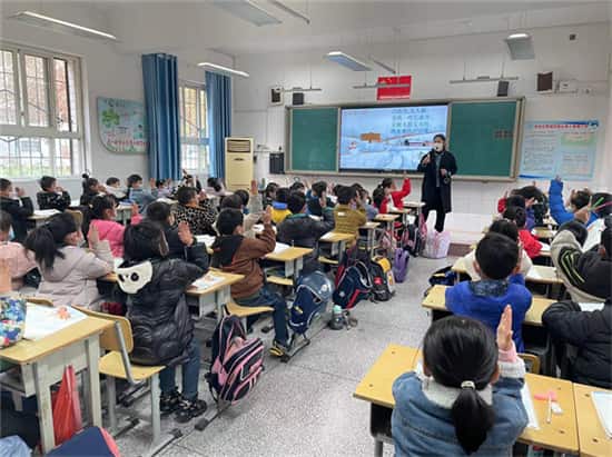 郑州市管城回族区南十里铺小学
