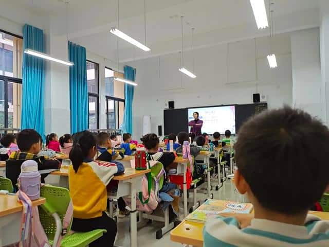 郑州市郑东新区云台小学