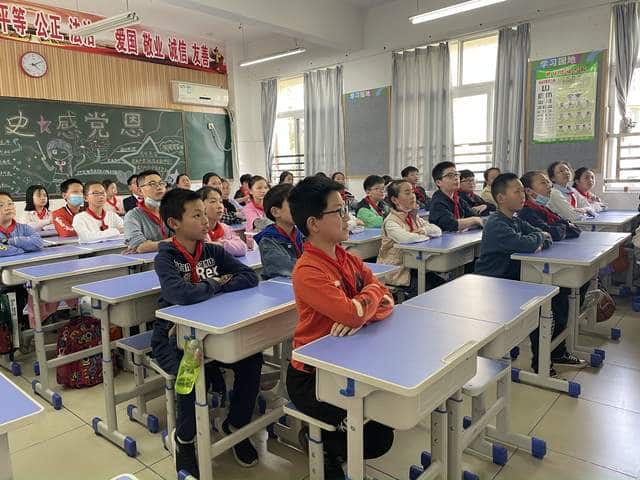 郑州市惠济区东风路小学