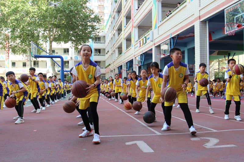 郑州市金水区纬一路小学