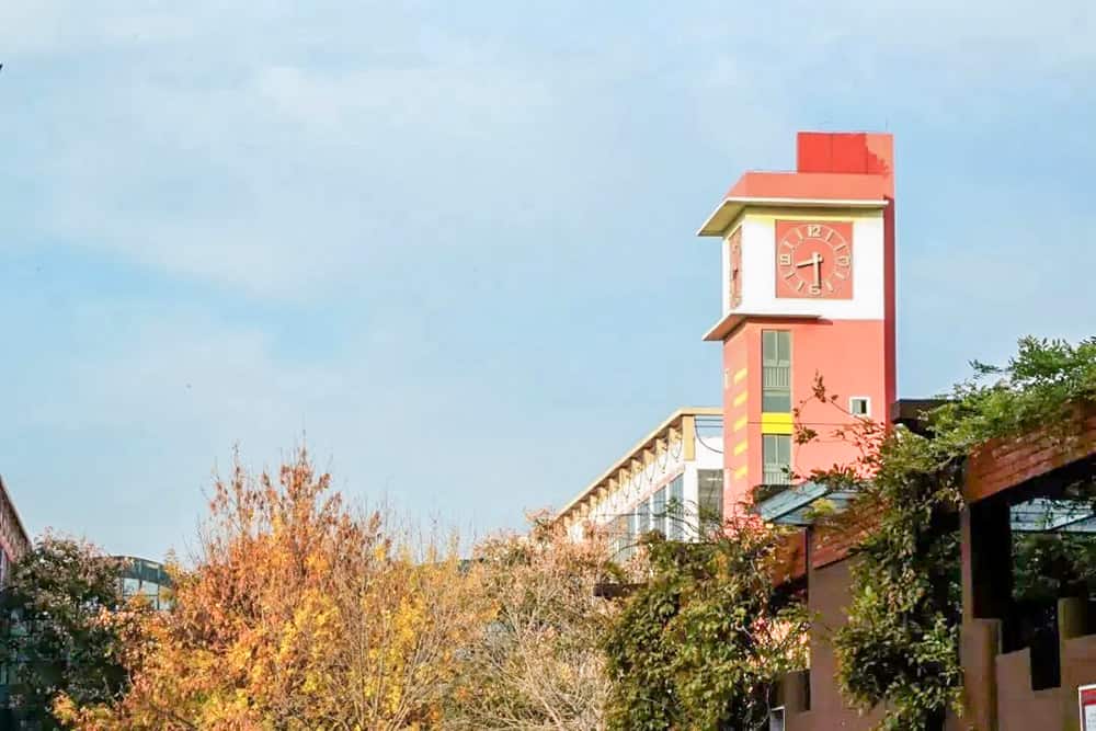 郑州市郑东新区众意路小学