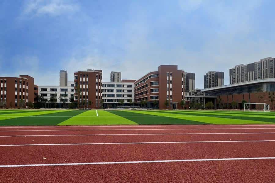 郑州经开区智通小学