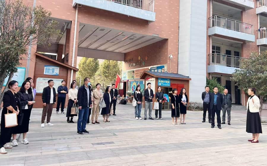 郑州市管城回族区外国语牧歌小学