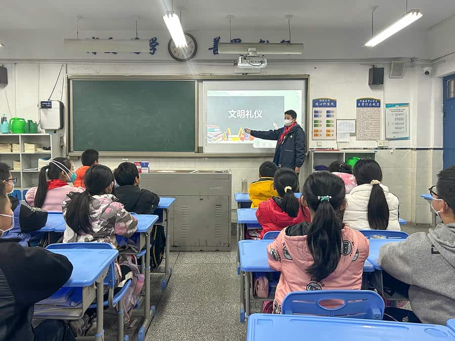 郑州市中原区建设路第二小学