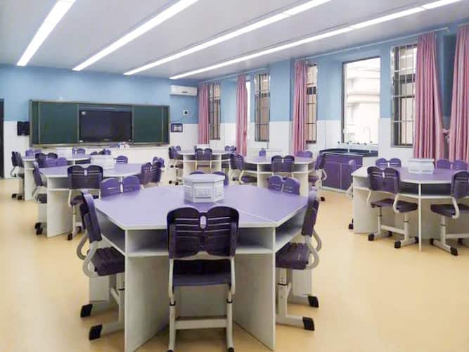郑州市金水区正弘国际小学
