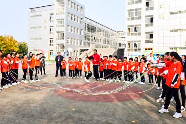 下载.jpg