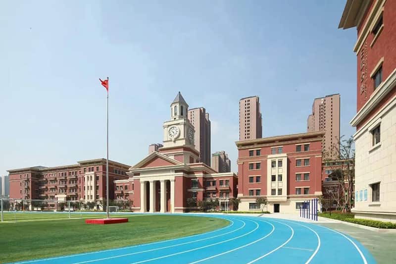 郑州高新区朗悦慧外国语中学