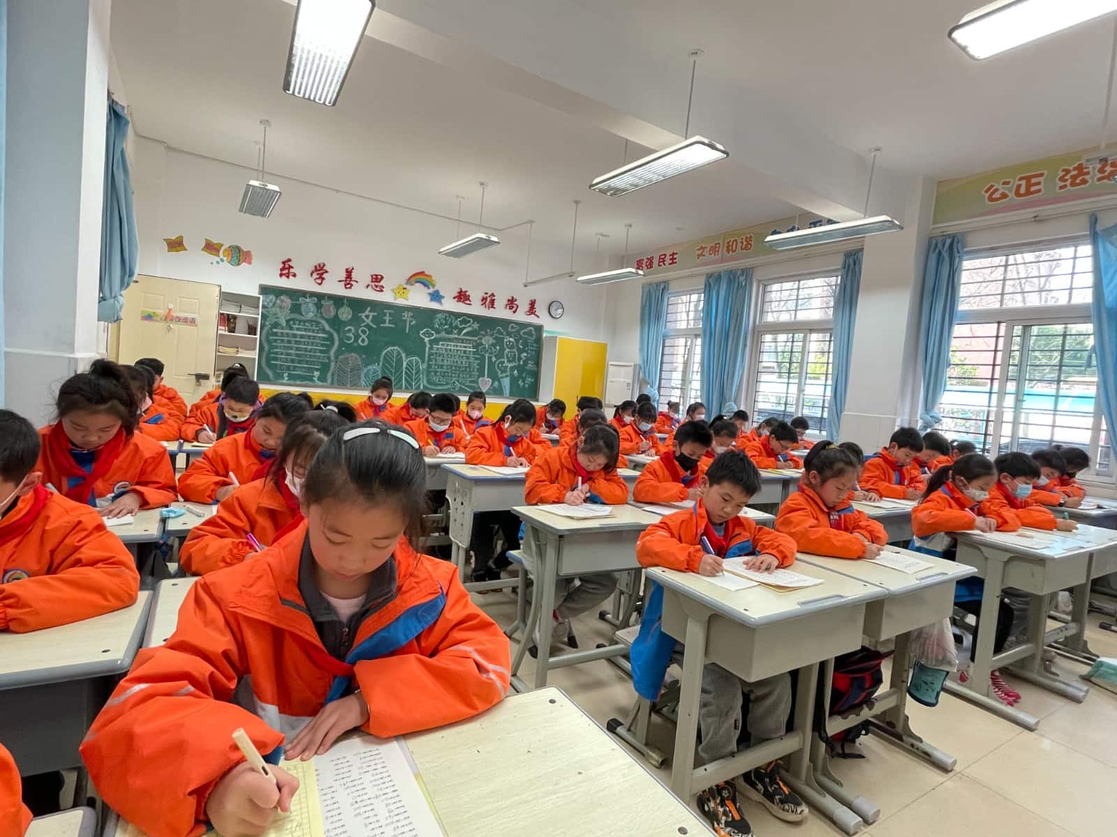 郑州市管城回族区第二实验小学