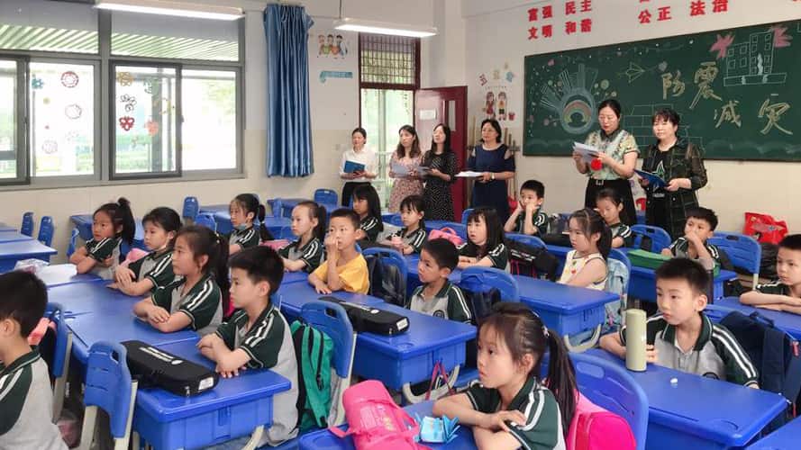 郑州中学附属小学春藤路校区