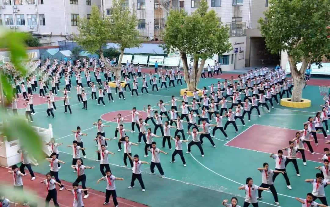 郑州市金水区黄河路第一小学