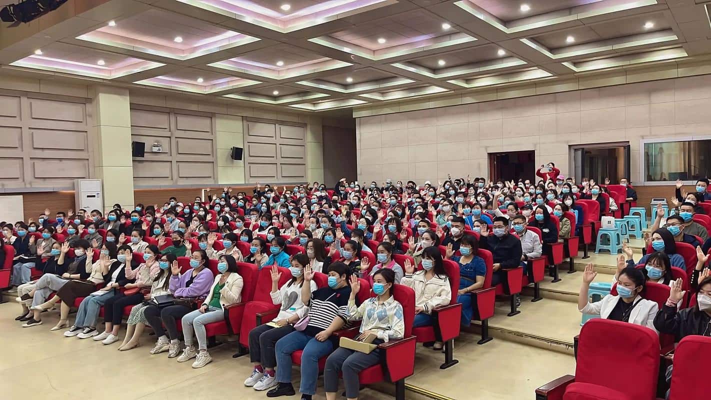 郑州市管城回族区阳光实验小学