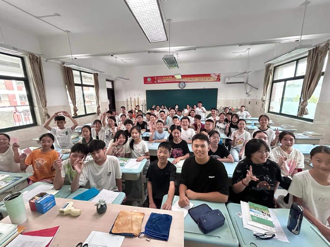 郑州丽水外国语学校