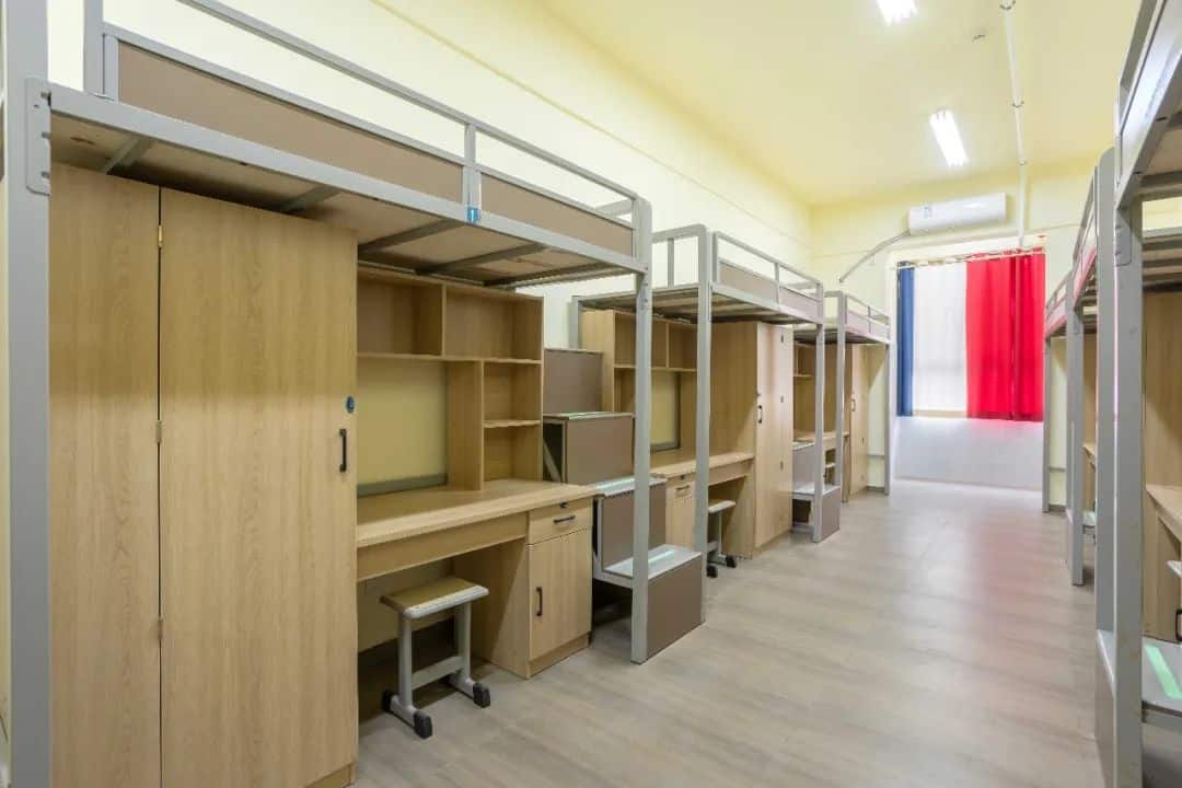 郑州市第十六高级中学