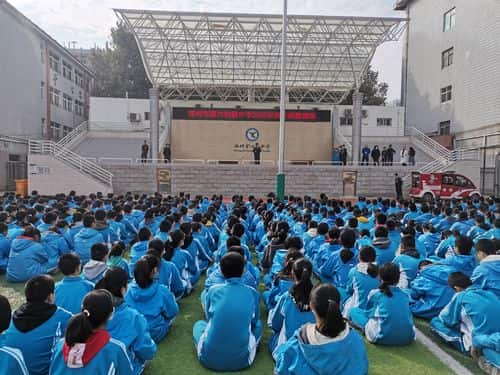 郑州市第六初级中学