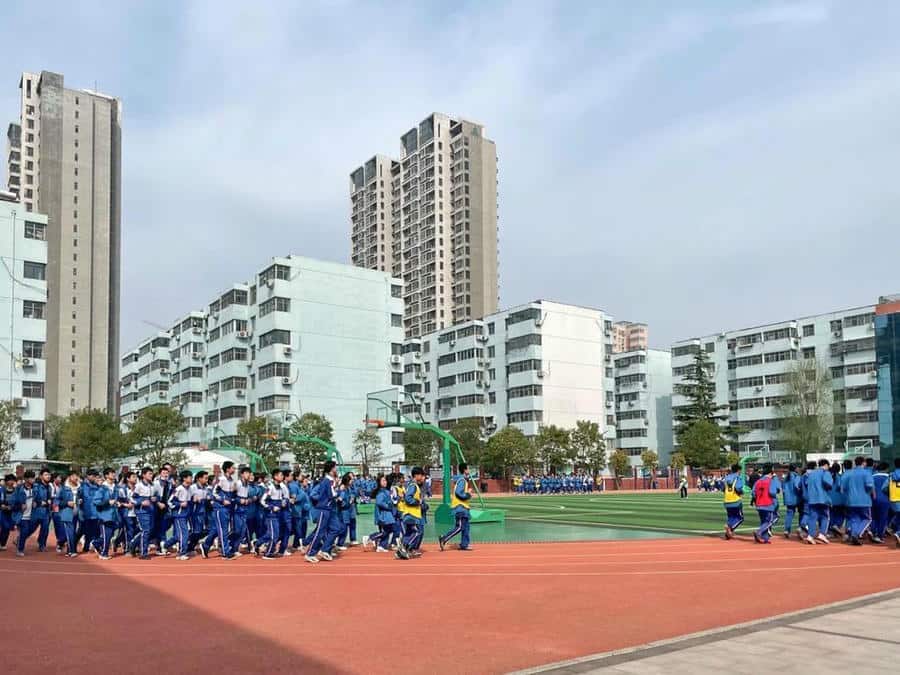 郑州市第六十二中学