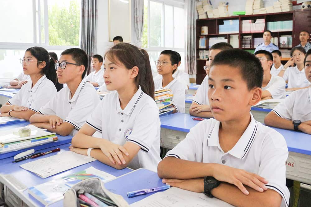 郑州经济技术开发区九龙中学