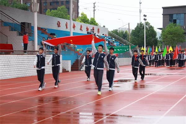 郑州市第四十八中学