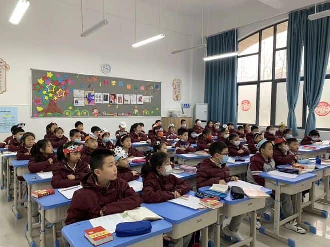 金水区纬五路第二小学明鸿校区