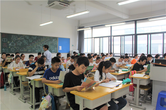 郑州枫杨外国语学校东校区