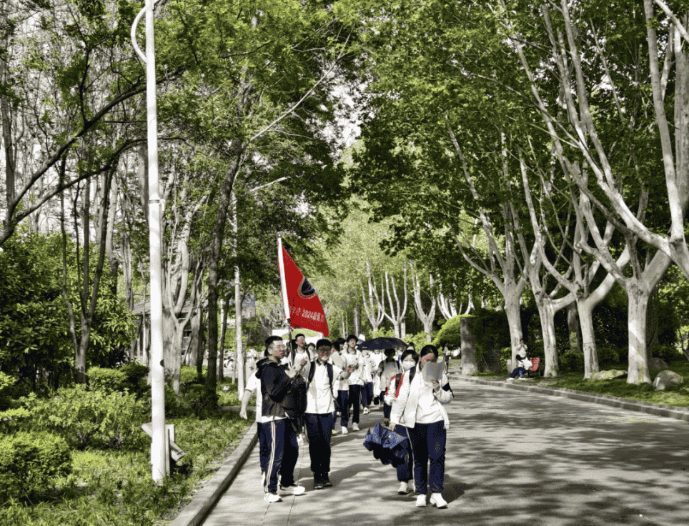 外语文化节游园活动.png