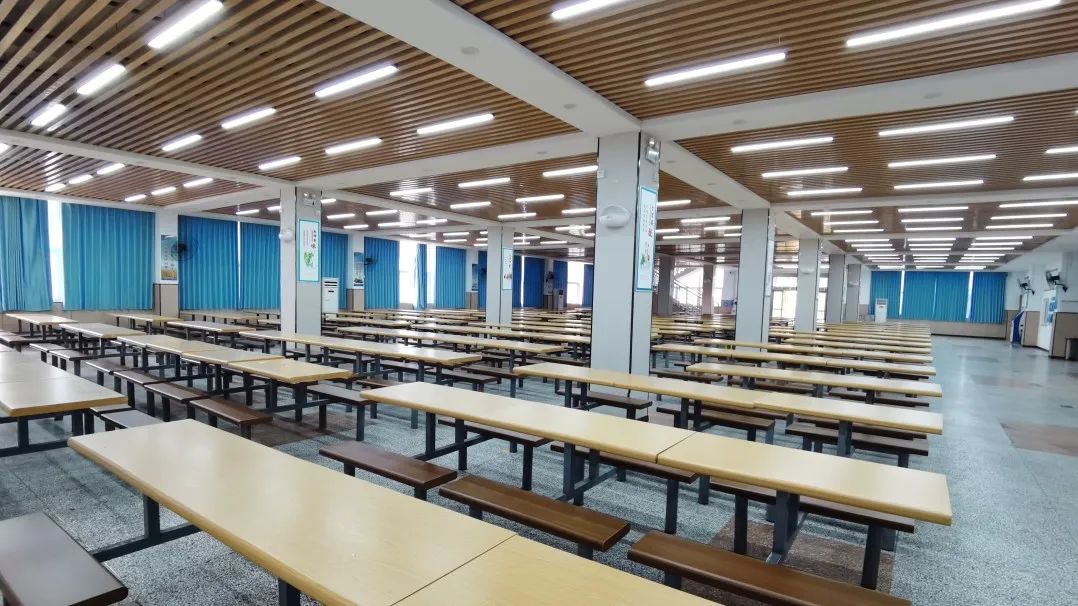 郑州市京广实验学校
