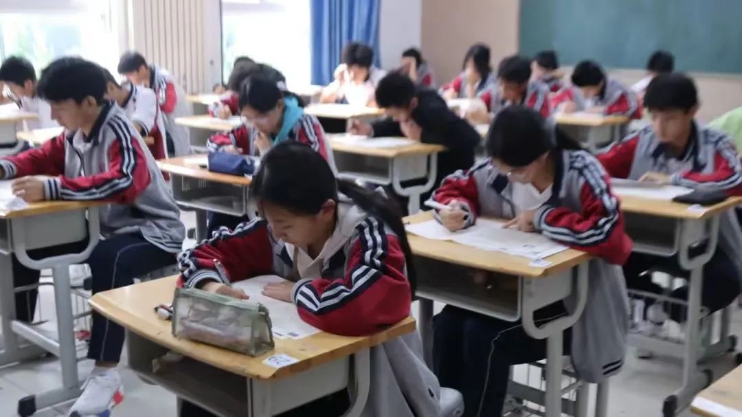 经开区华尔高级中学