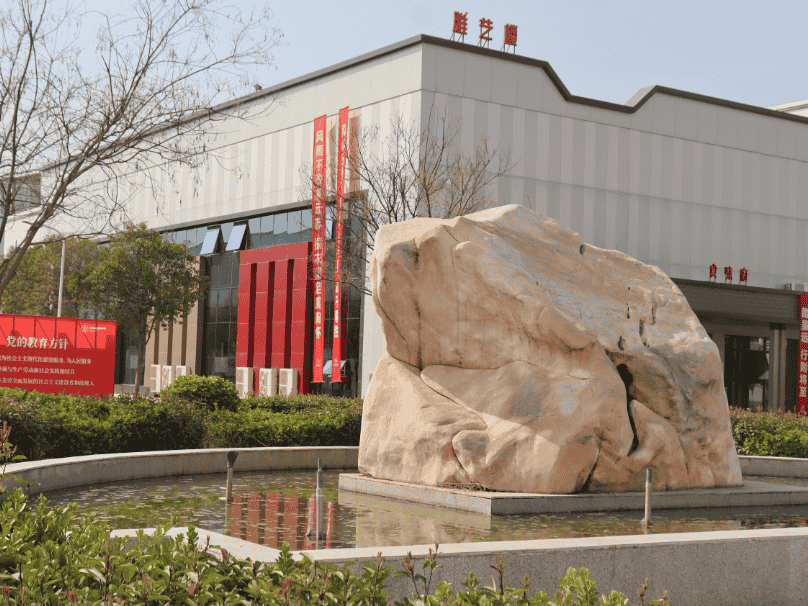 郑州华尔高级中学.JPG