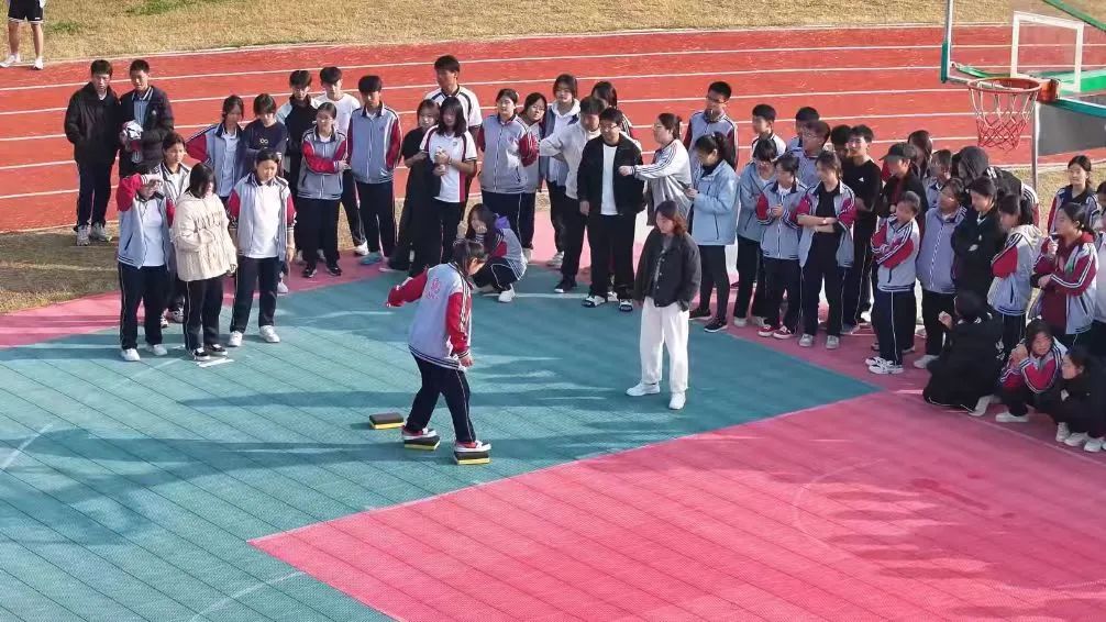 郑州华尔高级中学